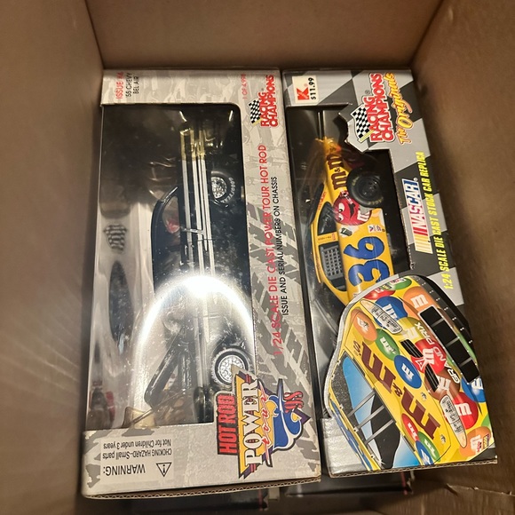 NASCAR collection - Picture 2 of 2